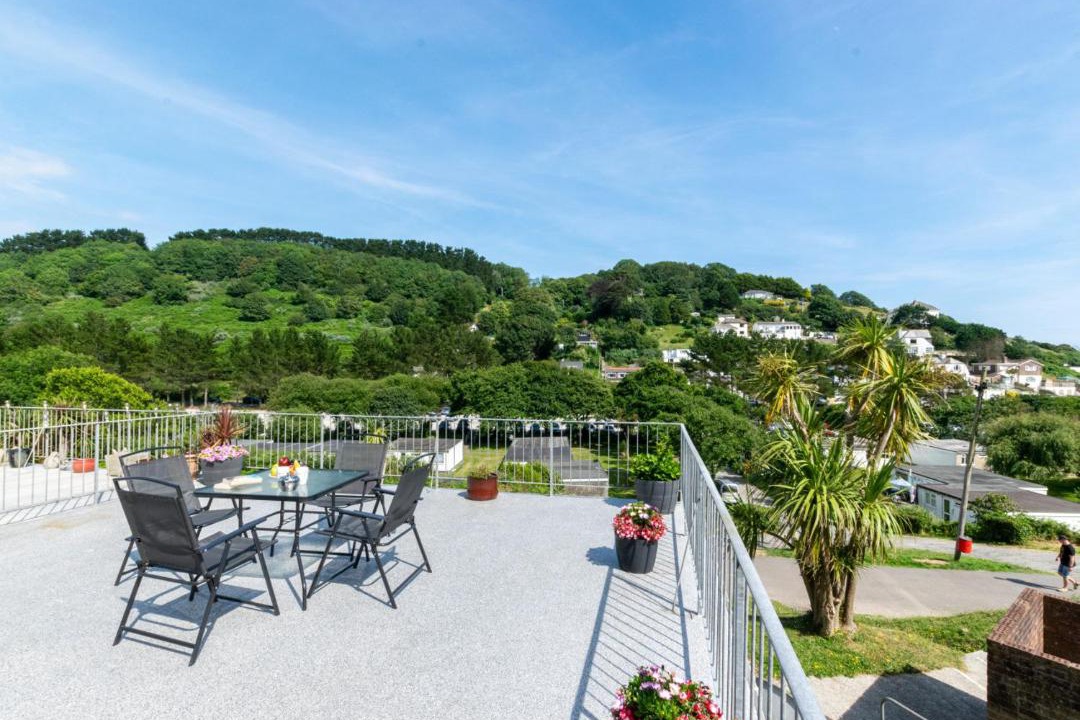 Photo of Others in Millendreath