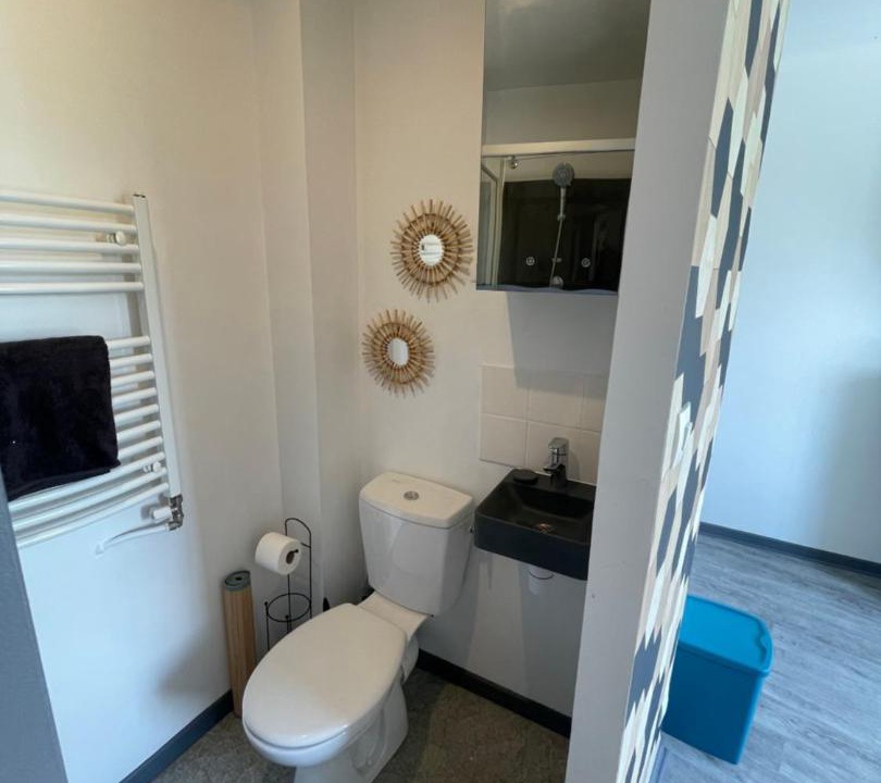 Photo of Bathroom in Calais