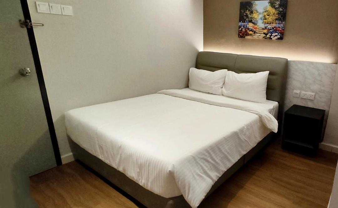 Photo of Bedroom in Central District