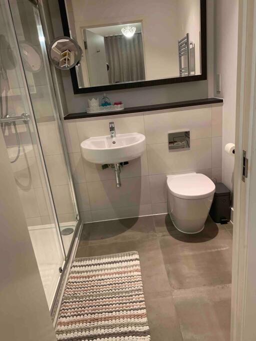 Photo of Bathroom in Lea Bridge