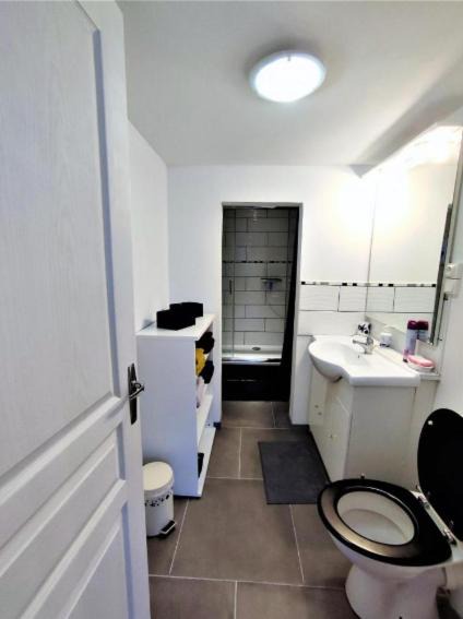 Photo of Bathroom in Mesnil-Val