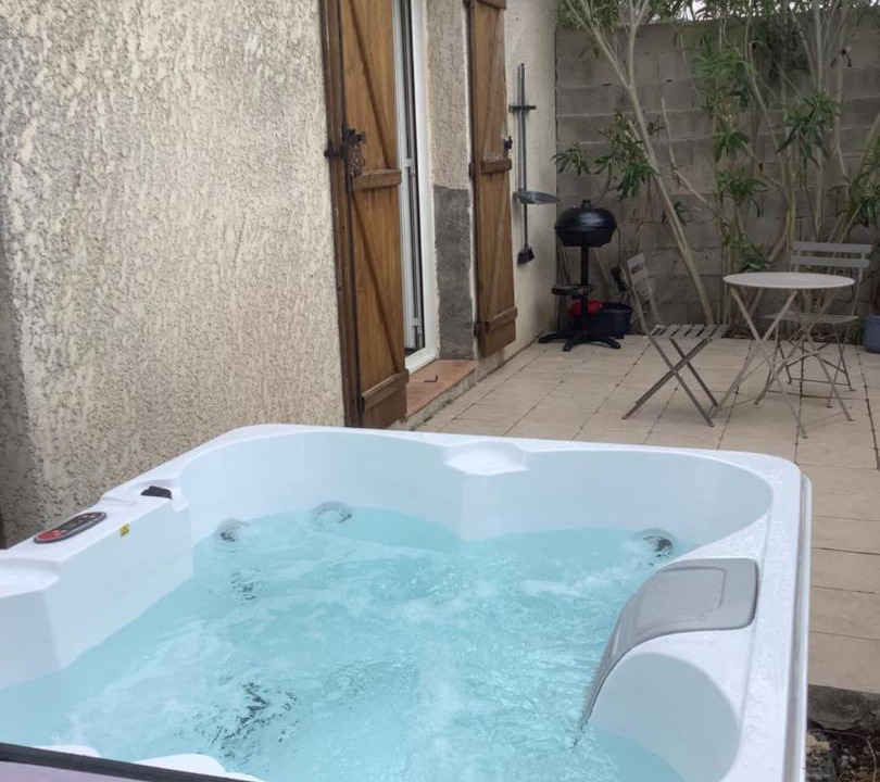 Photo of Others in Roujan