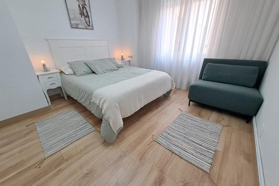 Photo of Bedroom in Saron