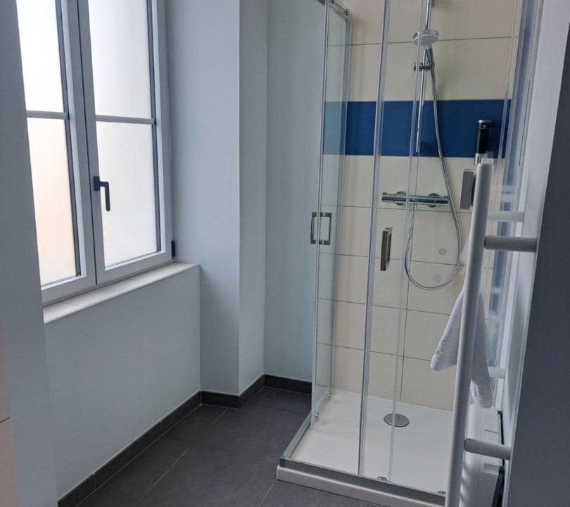 Photo of Others in Vaas