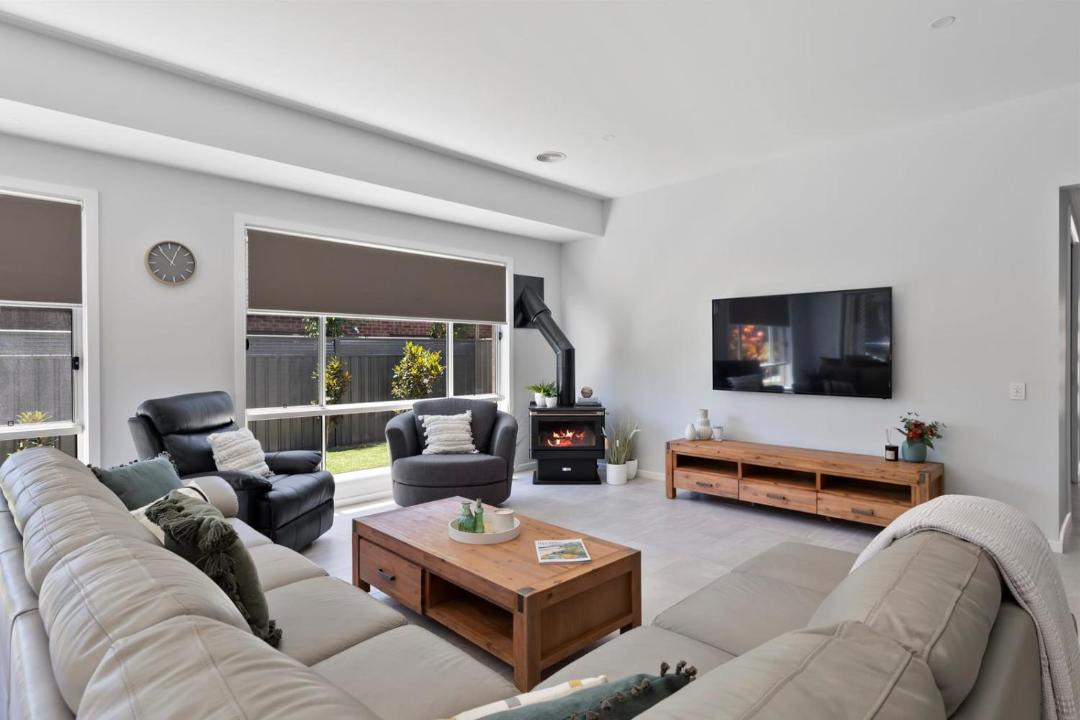 Photo of Livingroom in Yarrawonga