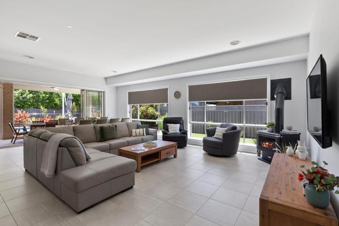 Photo of Livingroom in Yarrawonga
