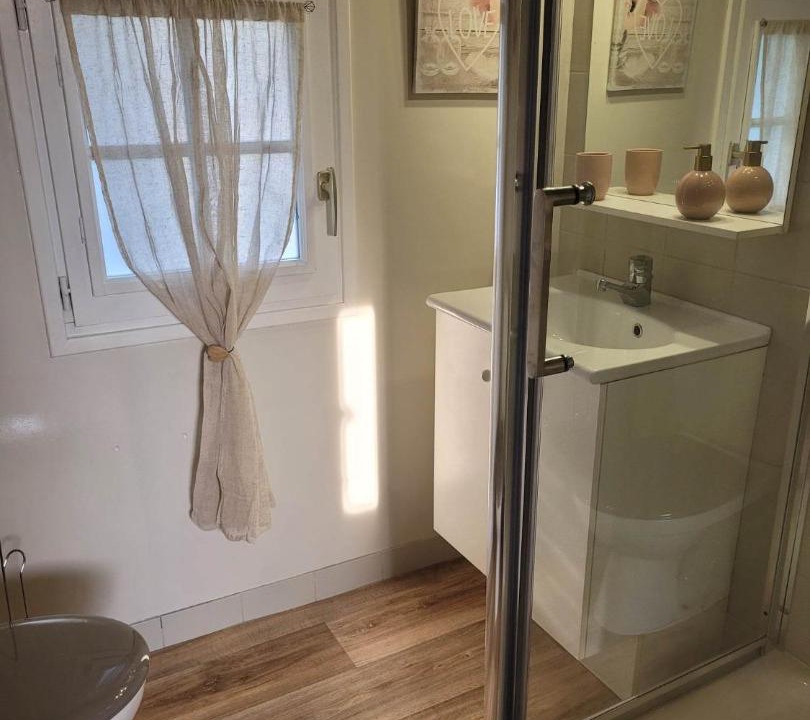 Photo of Bathroom in Blicourt