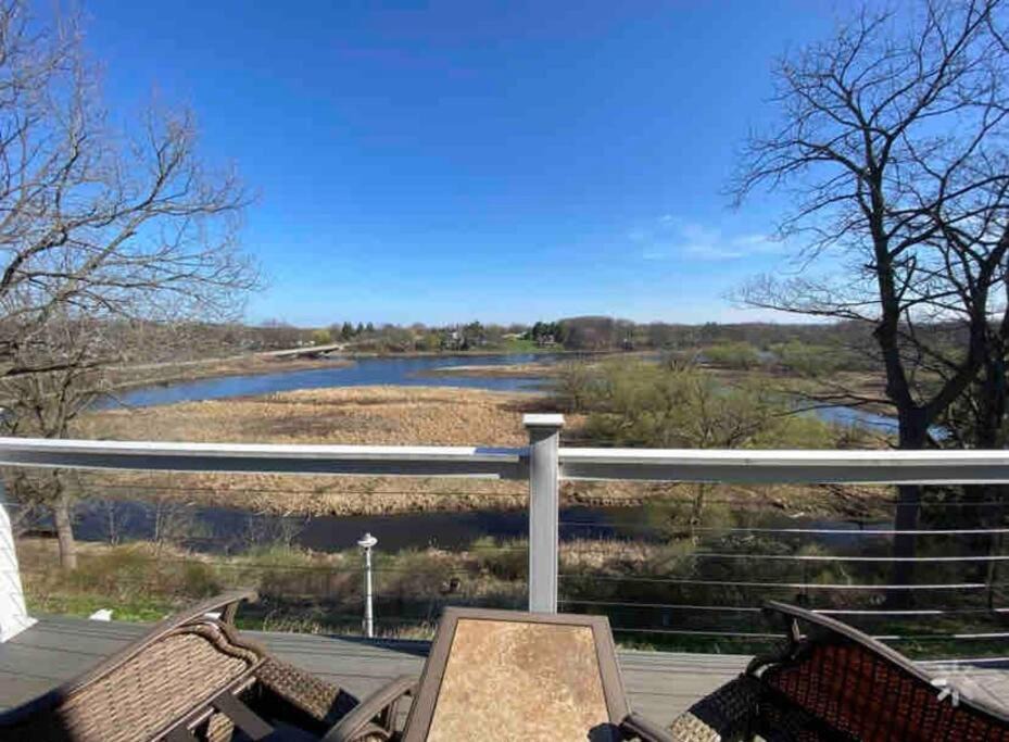 Photo of Others in Port Ontario