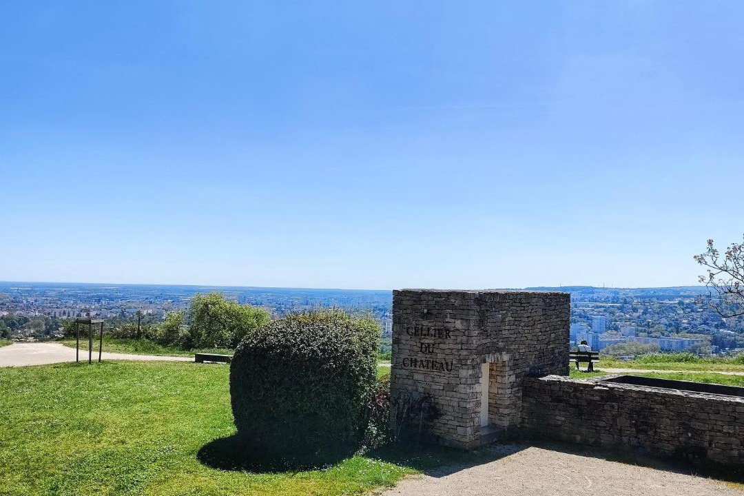 Photo of Others in Talant