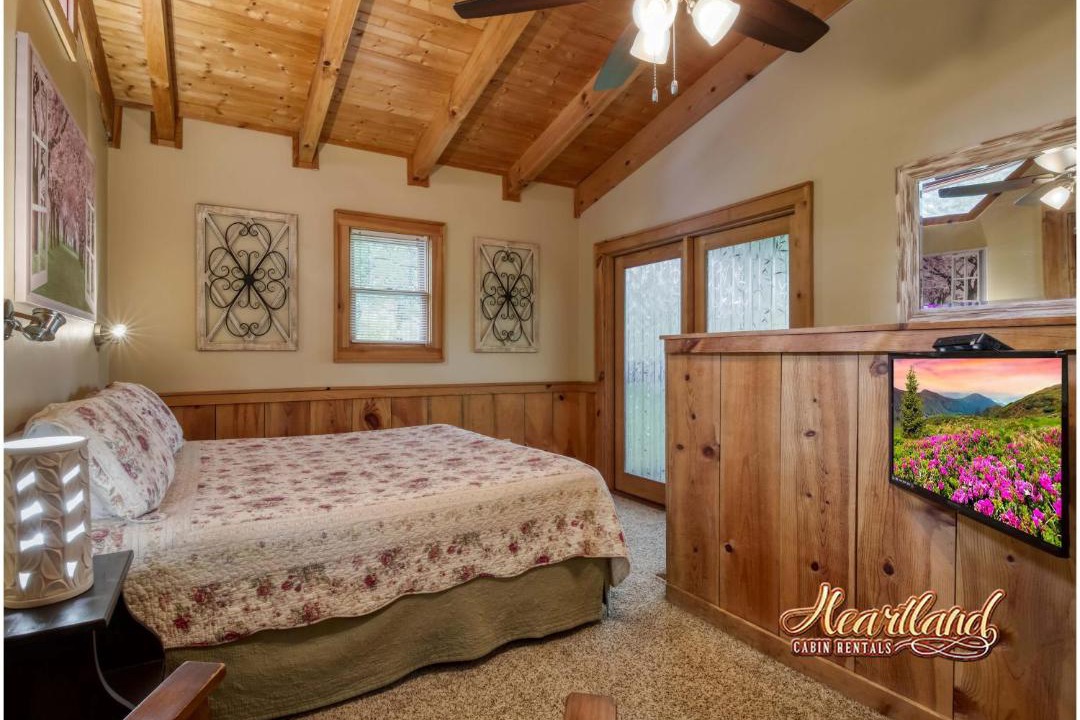 Photo of Bedroom in Sevierville