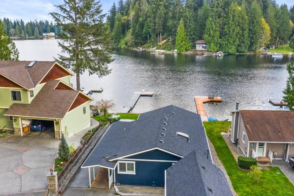 Photo of Others in Three Lakes