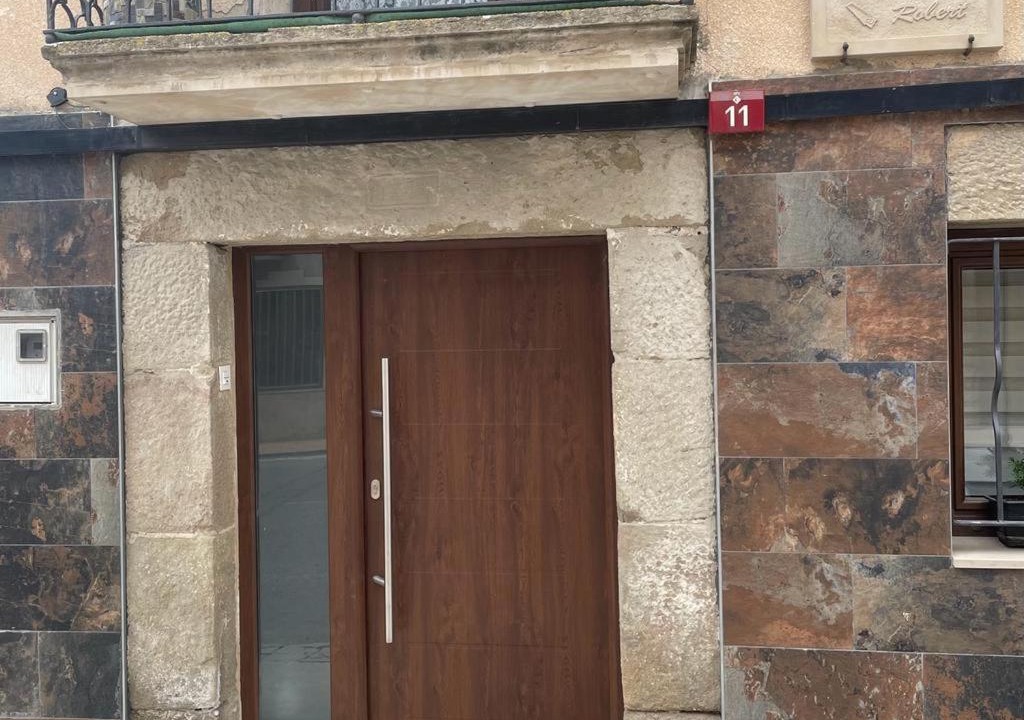Photo of Buildings in Penelles