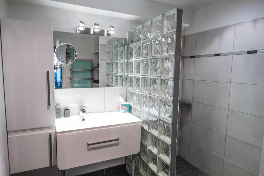 Photo of Bathroom in Nemours