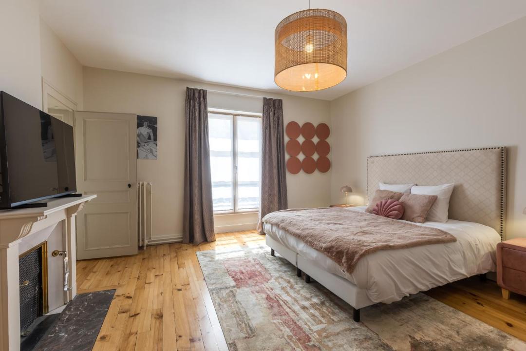 Photo of Bedroom in Flore