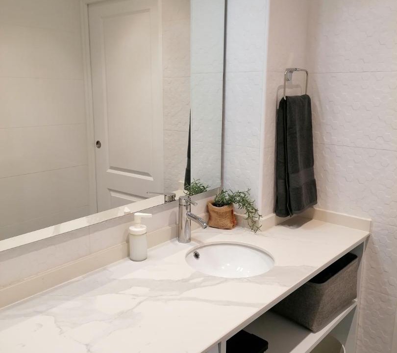 Photo of Bathroom in Lardero