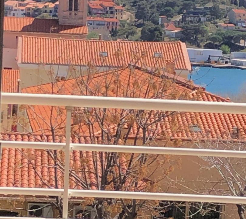 Photo of Buildings in Port-Vendres