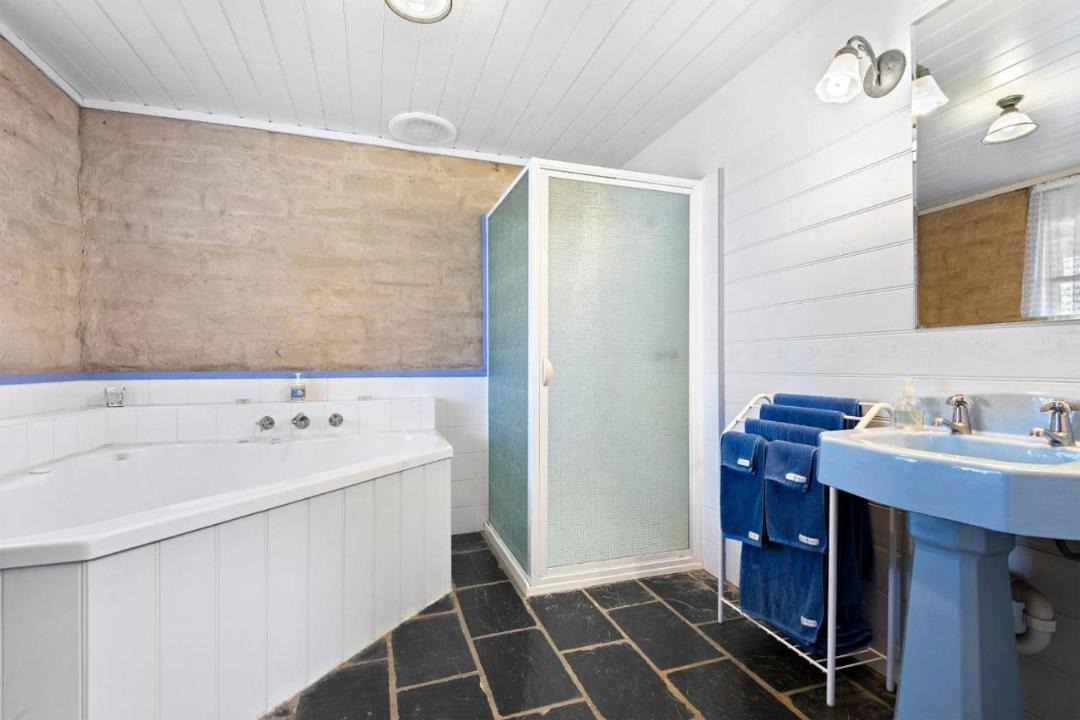 Photo of Bathroom in Echuca