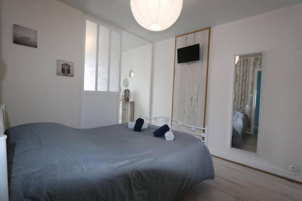 Photo of Bedroom in Roz-sur-Couesnon