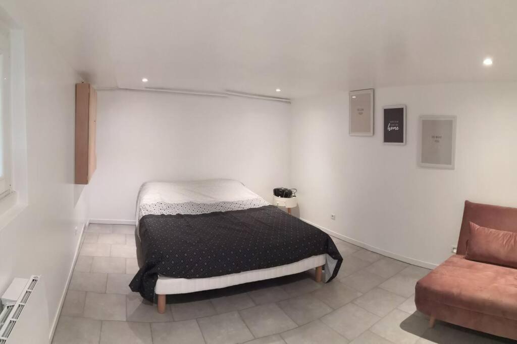 Photo of Bedroom in Corbeil-Essonnes