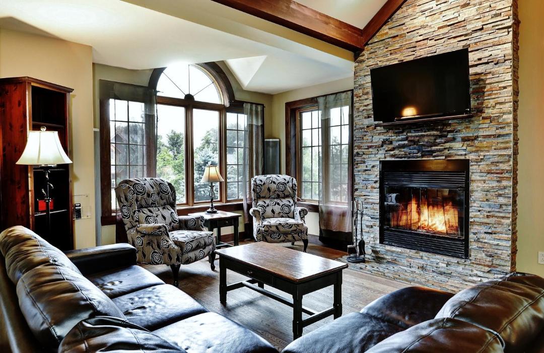 Photo of Livingroom in Stoneham