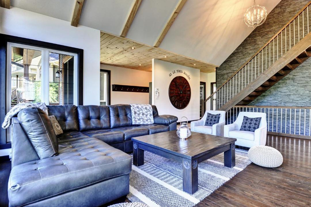 Photo of Livingroom in Stoneham