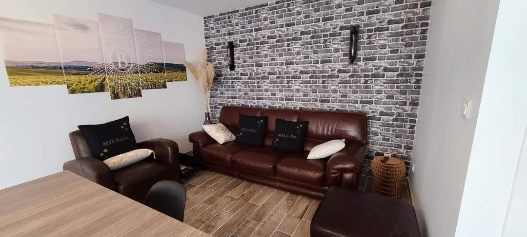 Photo of Others in Moussy