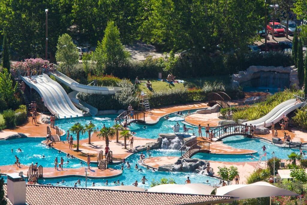 Photo of Others in Nyons