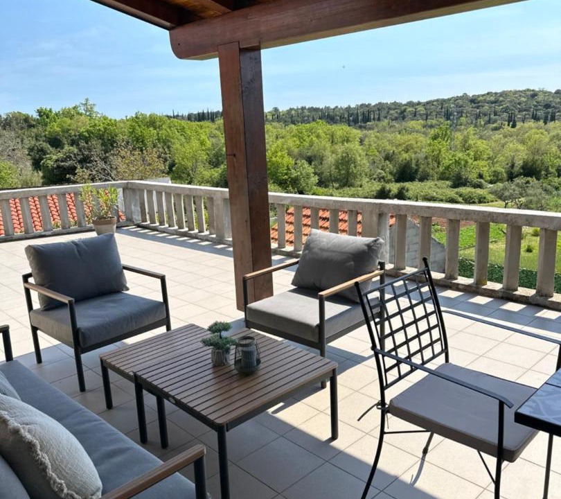 Photo of Patio Balcony in Cilipi