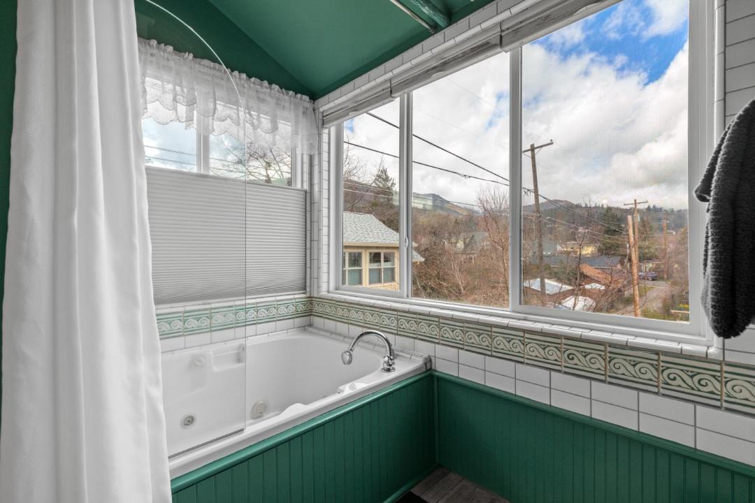 Photo of Others in Historic Railroad District