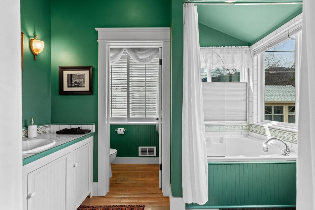 Photo of Others in Historic Railroad District