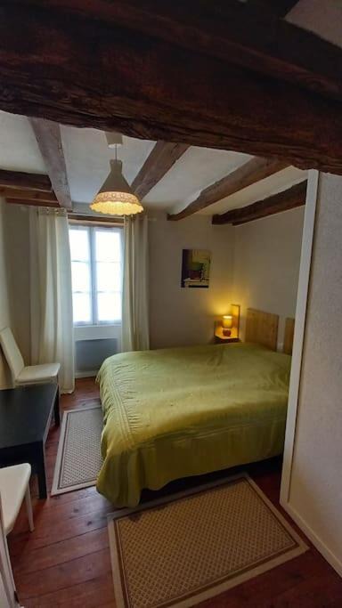 Photo of Bedroom in Montreuil-Bellay