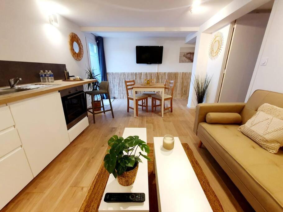 Photo of Livingroom in Bruz
