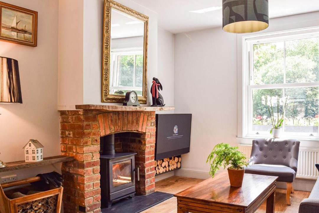 Photo of Livingroom in Lacey Green