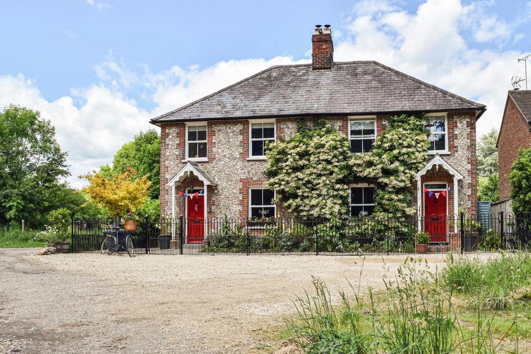 Photo of Buildings in Lacey Green