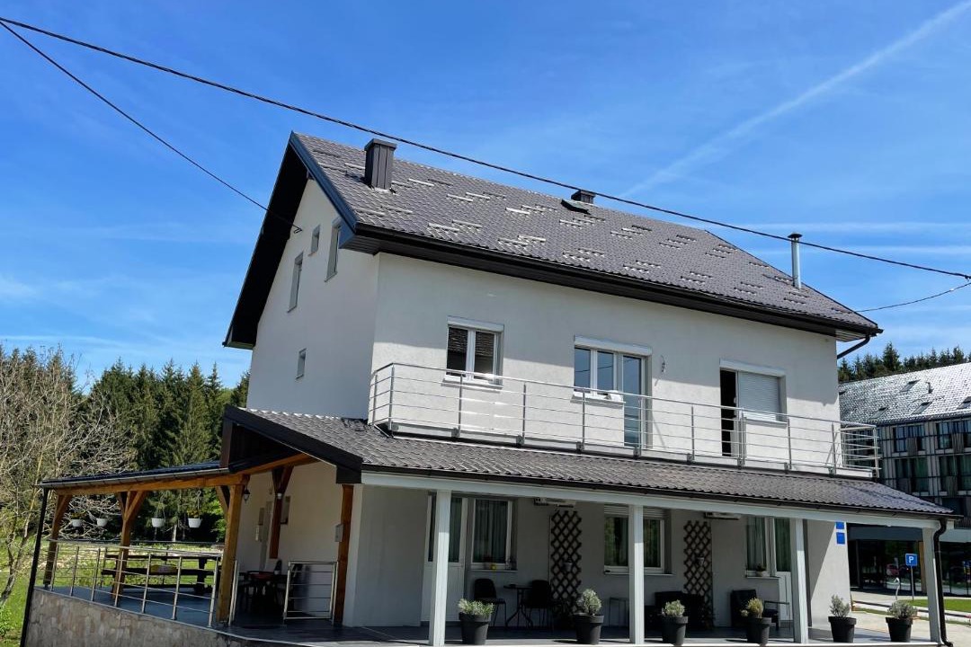 Photo of Others in Seliste
