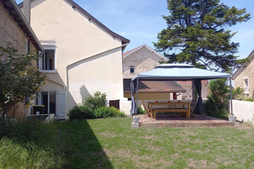 Photo of Others in Villemoirieu