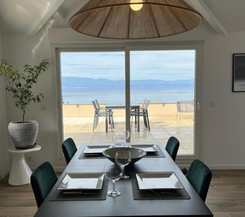 Photo of Others in Publier