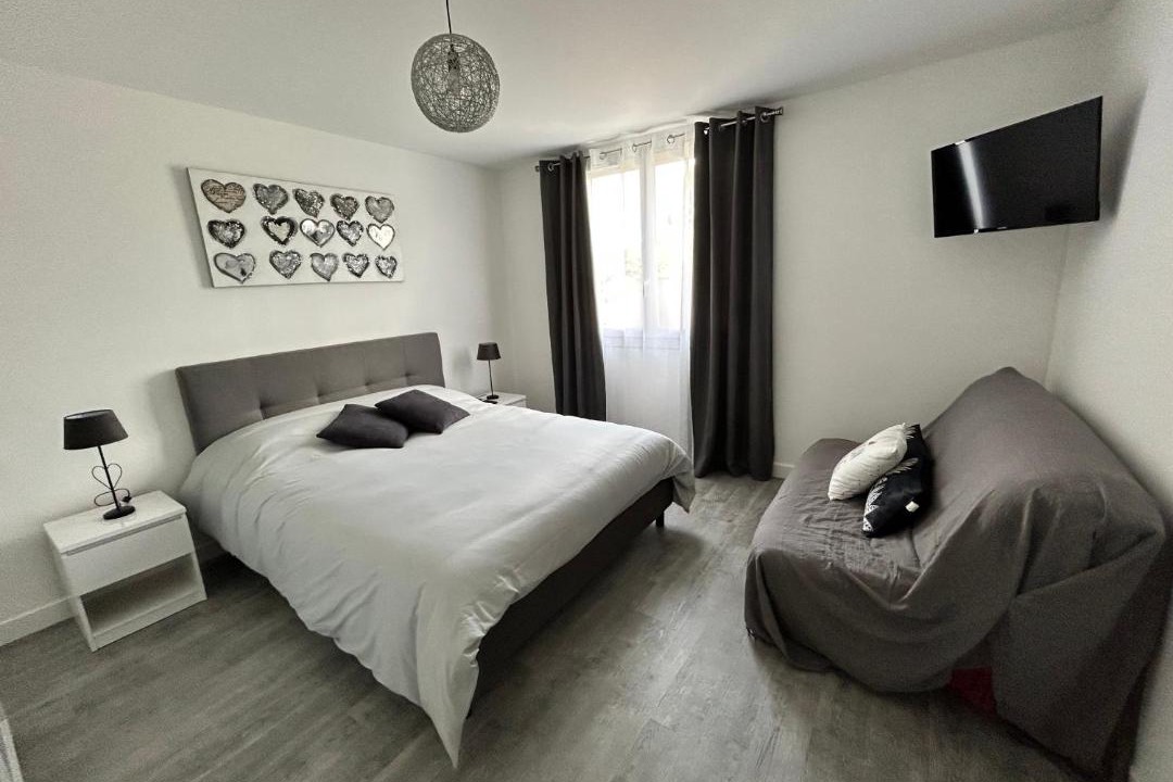 Photo of Bedroom in Beaumont-les-Valence