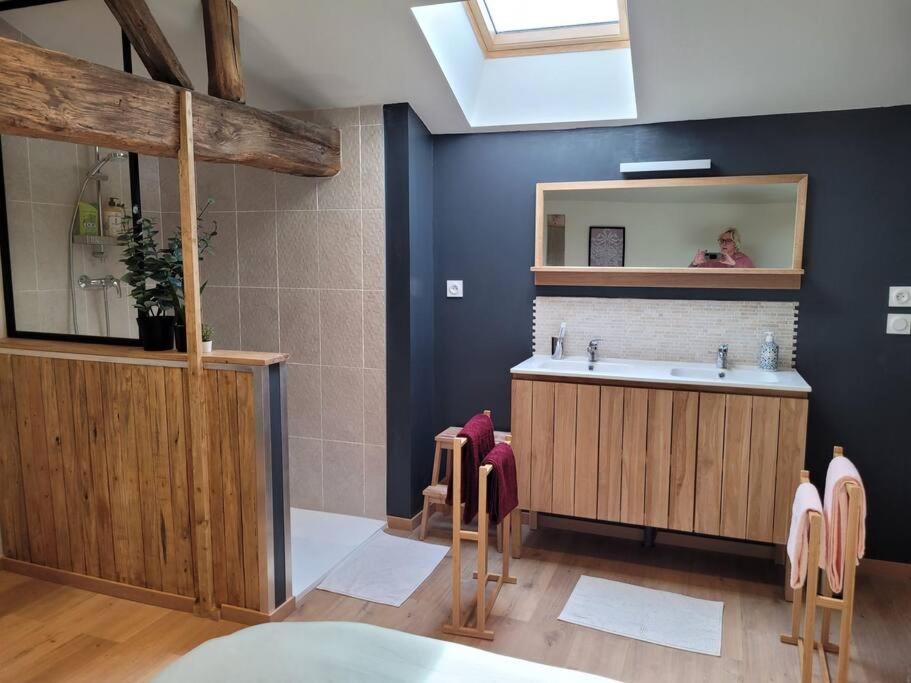 Photo of Others in Magny