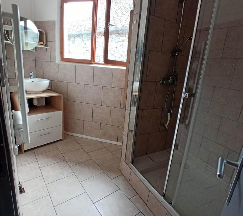 Photo of Bathroom in Cierp-Gaud