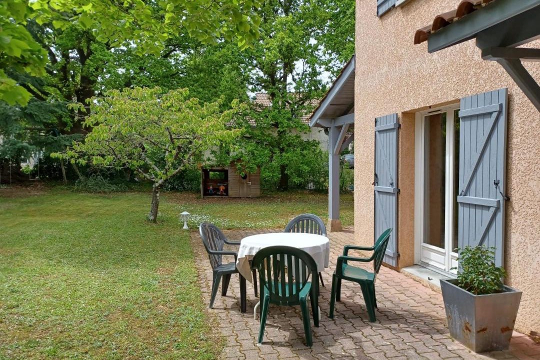 Photo of Others in Francheville