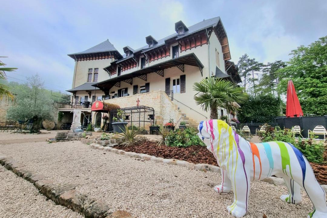 Photo of Others in Cluny