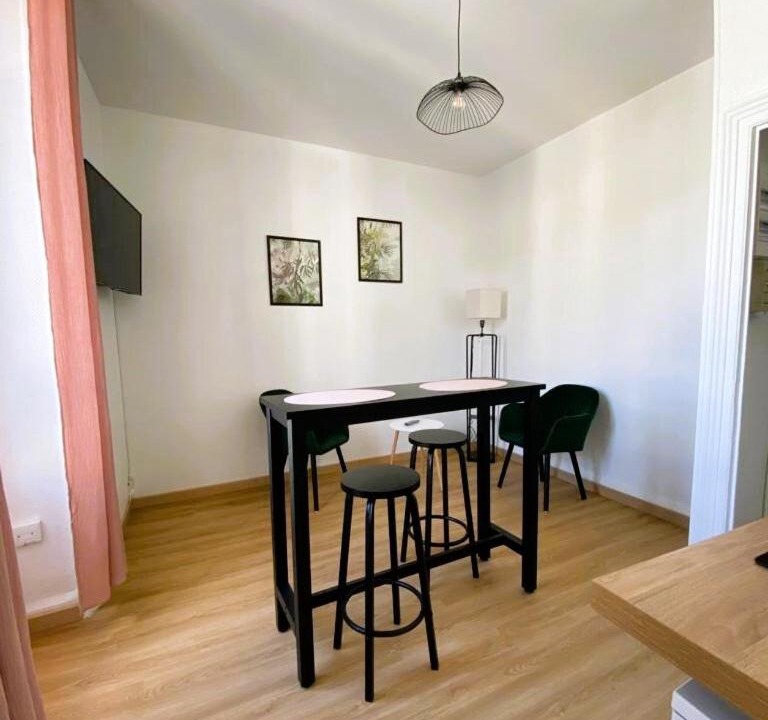 Photo of Others in Laval