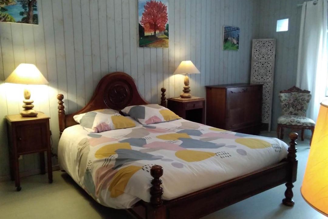 Photo of Others in Fromental