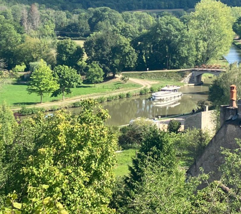 Photo of Others in Tannay