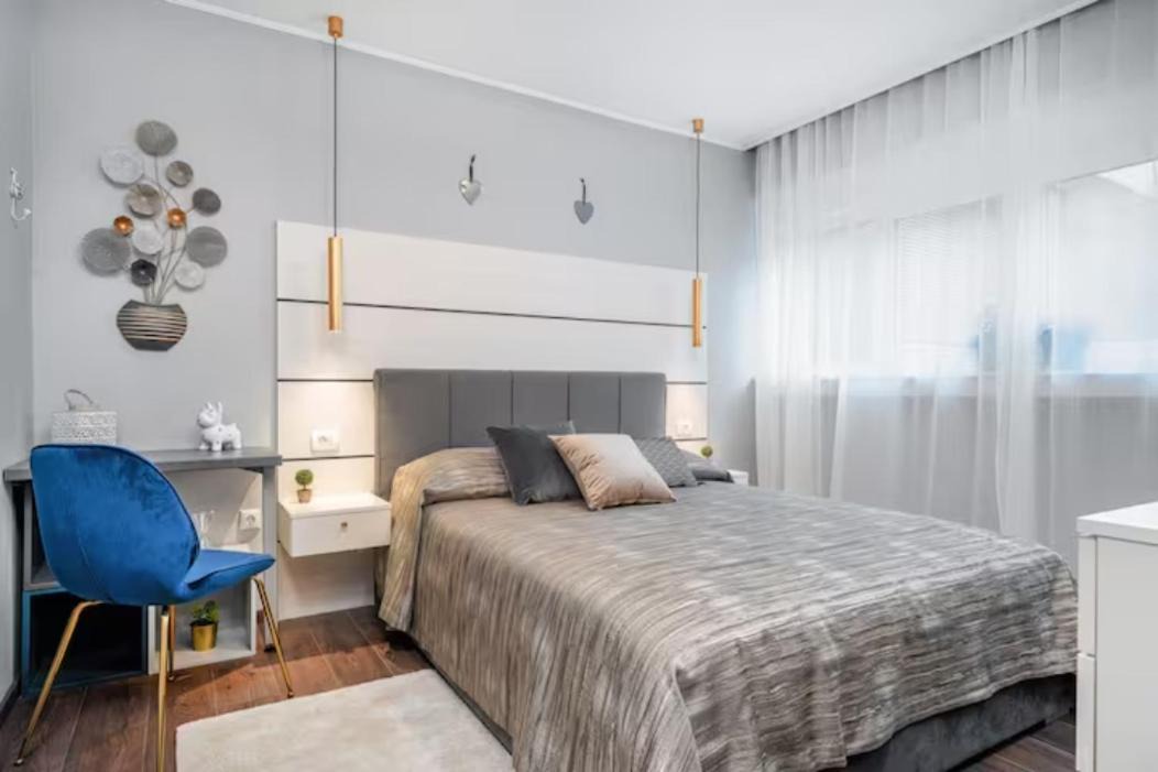 Photo of Bedroom in Plisac