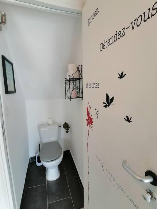 Photo of Bathroom in Lancieux