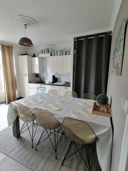 Photo of Kitchen in Lancieux