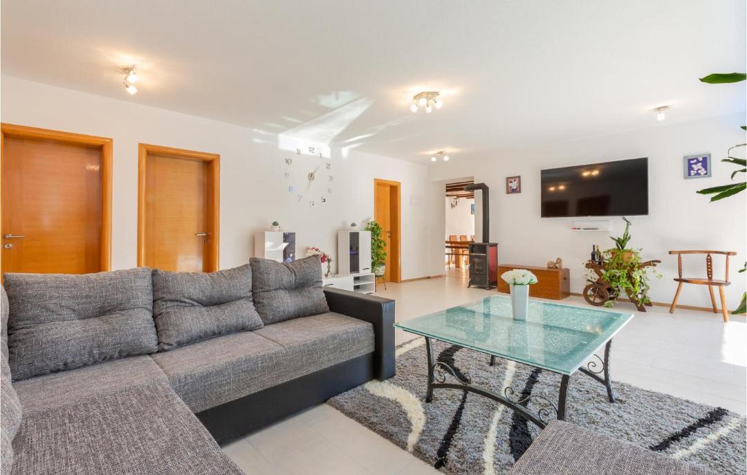 Photo of Livingroom in Lokvicici