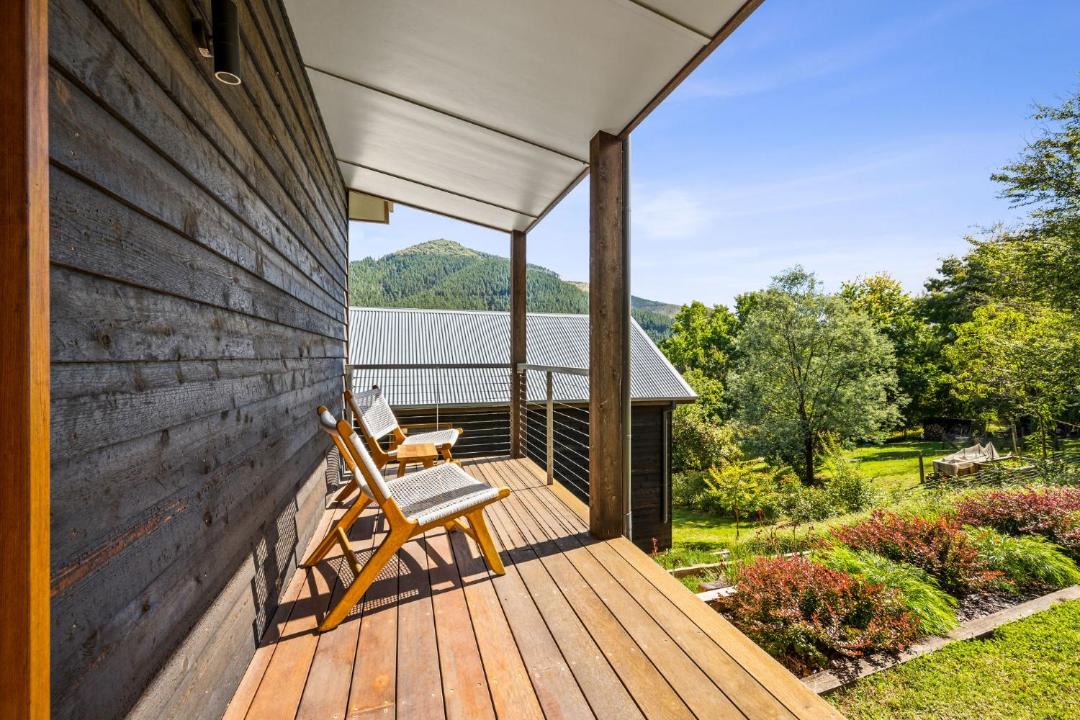 Photo of Patio Balcony in Wandiligong